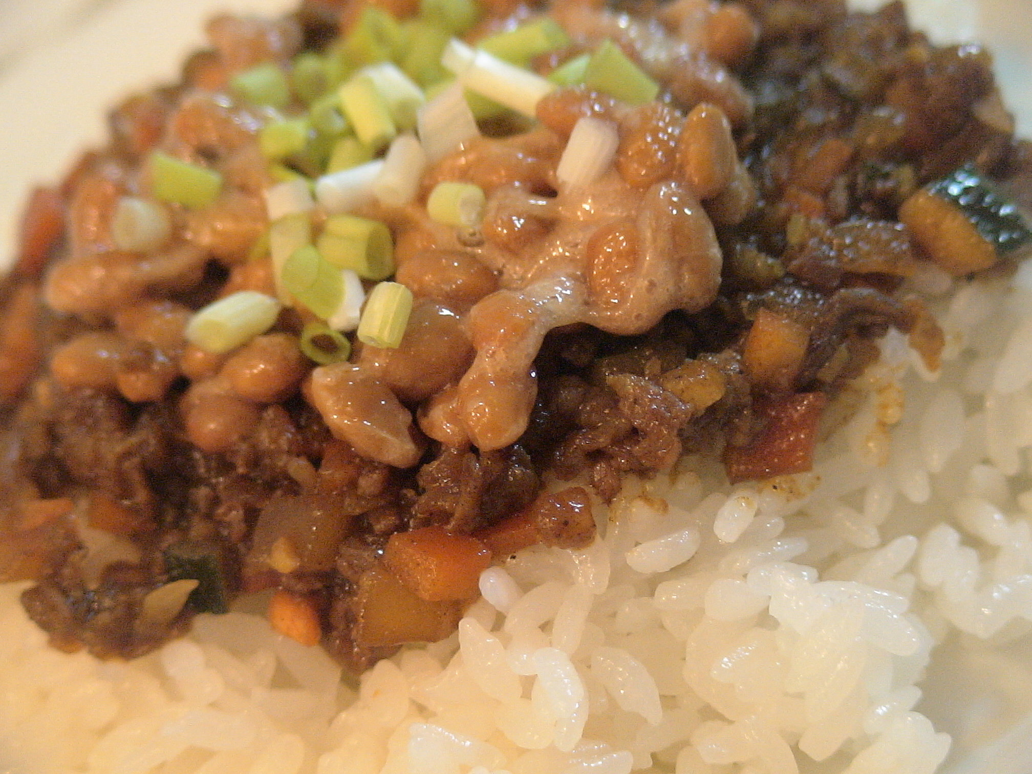 ウチゴハン カレーそぼろ丼 シェフのまかないレシピ 三ツ星主婦の 簡単 家庭料理レシピ 作り方