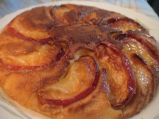 どーもキニナル 奥薗壽子先生の フライパン１つでできる りんごケーキ レシピ 三ツ星主婦の 簡単 家庭料理レシピ 作り方