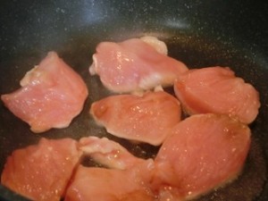 ノンストップ!の鶏肉とブロッコリーのニンニクマヨサラダ