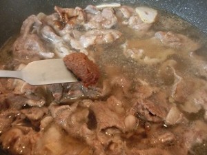 男子ごはんの牛肉とオイスター煮込みあんかけチャーハン