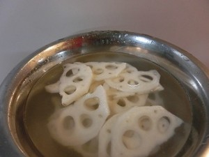 男子ごはんのレンコンとすき昆布の煮物