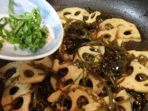 男子ごはんのレンコンとすき昆布の煮物