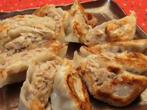 いっぷく!まんぷくキッチンの保存版!パリパリジューシー焼き餃子
