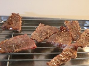 男子ごはんの特製タレのピリ辛カルビ丼