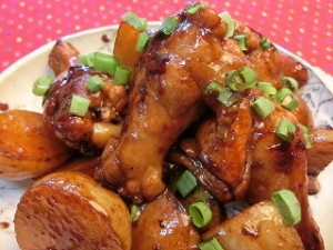 ノンストップ!の新ジャガと鶏手羽元の甘辛煮