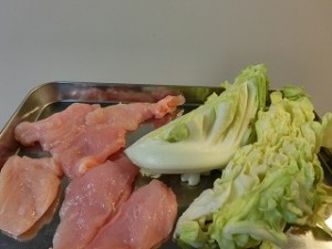 ノンストップ!の春キャベツと鶏ムネ肉のチーズ蒸し鍋〜♪