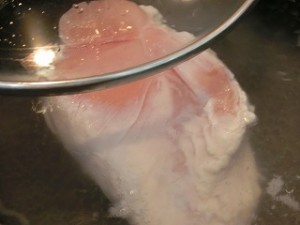 ノンストップ!のゆで鶏とキュウリの塩ネギソース