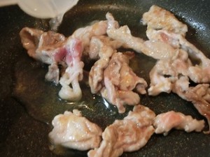 ノンストップ!のゴマダレ坦々うどん