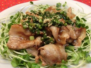 ノンストップ!の豚バラに、甘酢ネギ胡麻だれ。