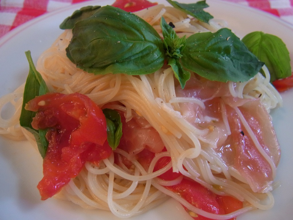 basilicopasta-hamauti.jpg