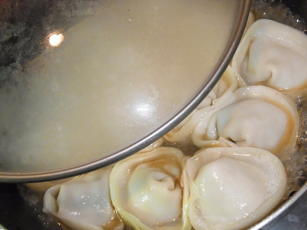 motimoti-gyoza7.jpg