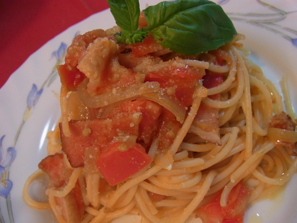 tomatobacon-pasta.jpg