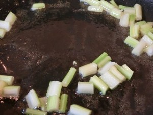 ノンストップ！のセロリとベーコンのチャーハン