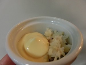 ノンストップ！のニンニクマヨペーストでタコジャガ炒め