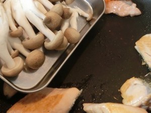 ノンストップ！の秋香る鮭としめじのバターしょうゆ