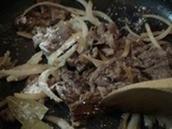 beef stroganoff-yamie3